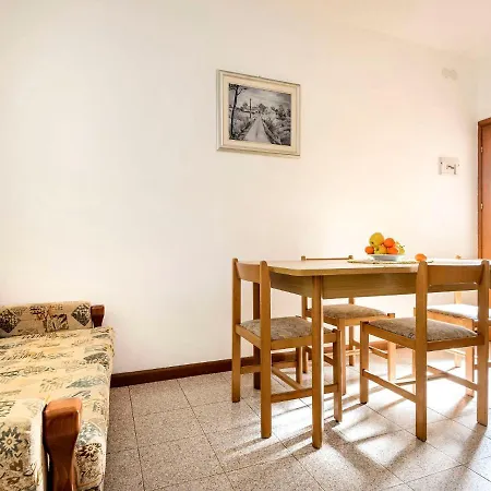 Locazione Turistica Villa Luisa - Lig396 아파트