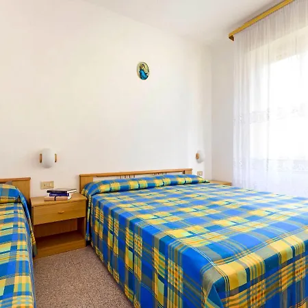 Locazione Turistica Villa Luisa - Lig396 Lignano Sabbiadoro