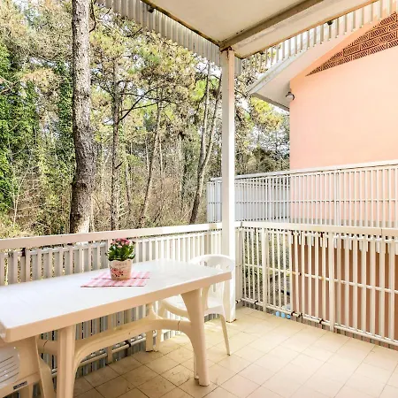 Locazione Turistica Villa Luisa - Lig396 Apartment